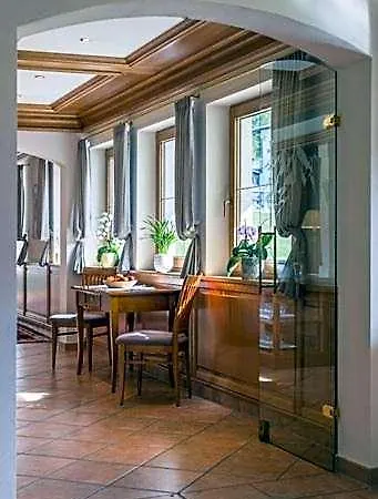 Hotel Waldheim 4*