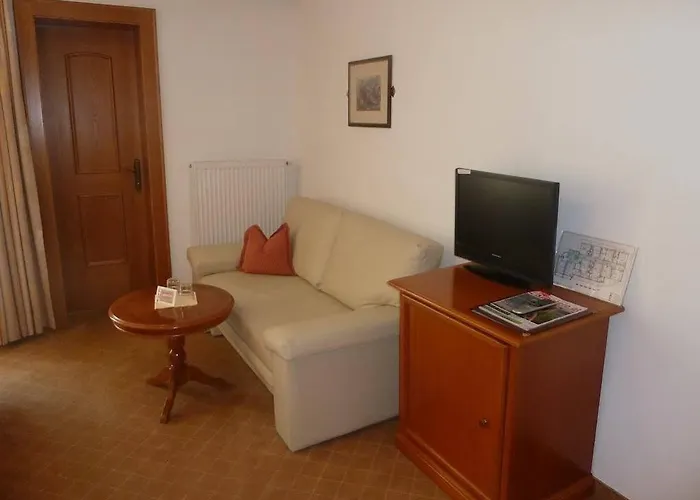 Hotel Waldheim Garni Mayrhofen