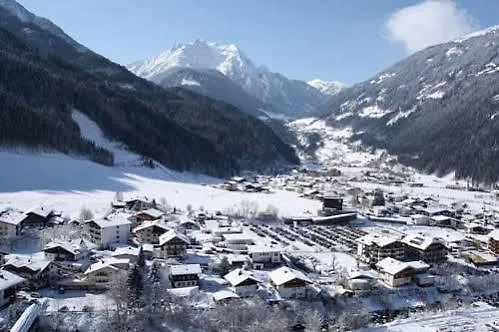 Szálloda Waldheim Garni Mayrhofen